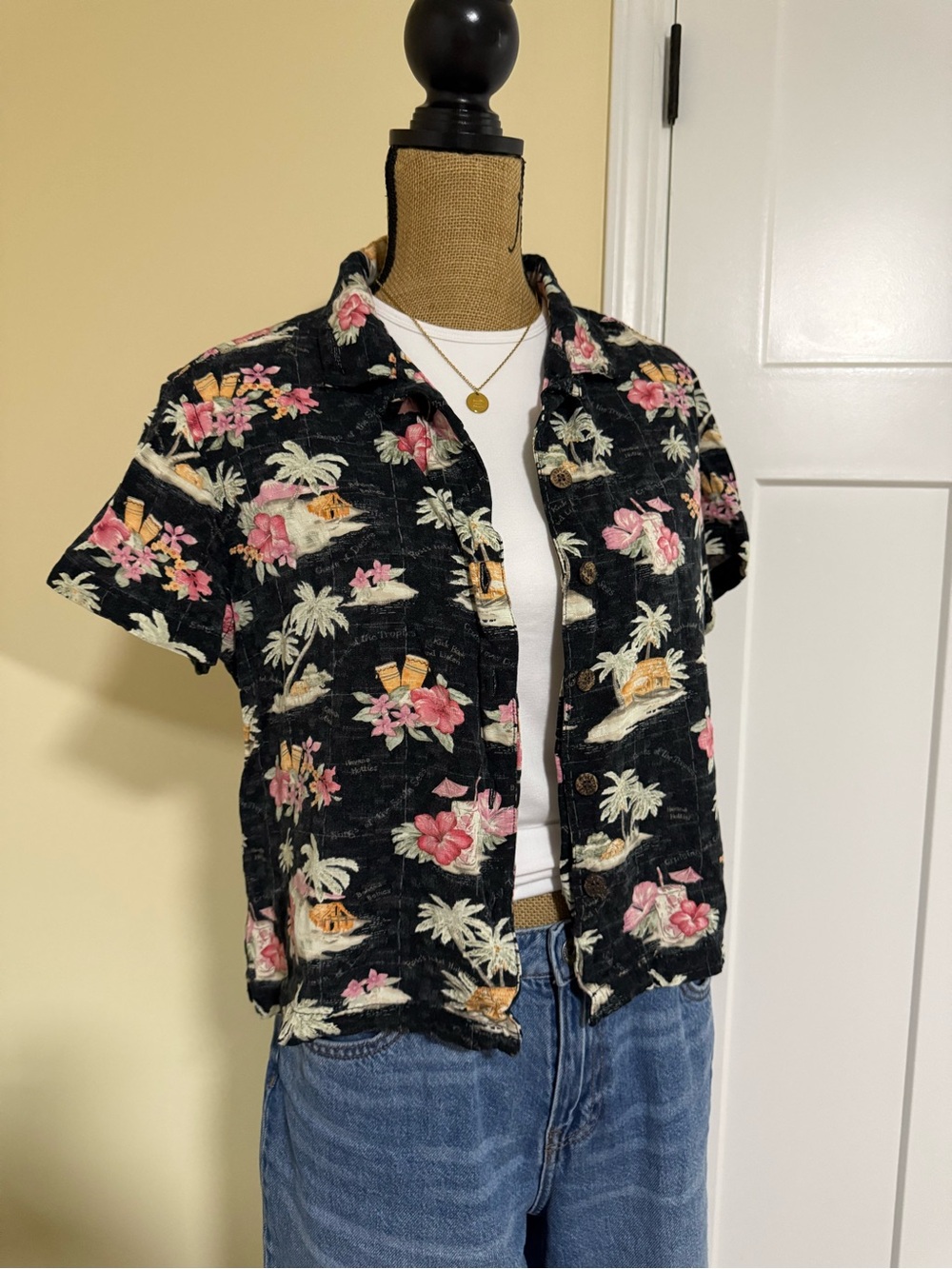 Caribbean Joe Black Short-Sleeve Floral Button-Down Shirt